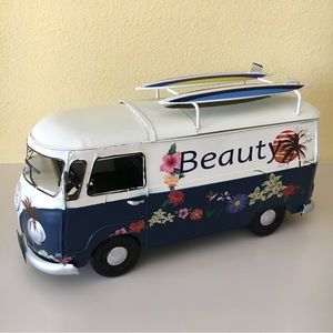 Retro Metal Van with Surfboards 🏄‍♂️
